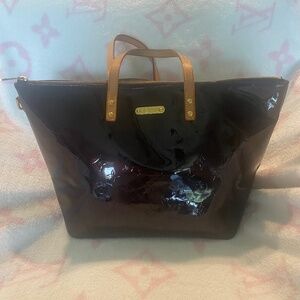 Louis Vuitton Vernis Bellevue GM in Burgundy